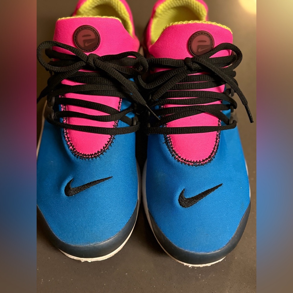 Nike Air Presto
Men’s 9